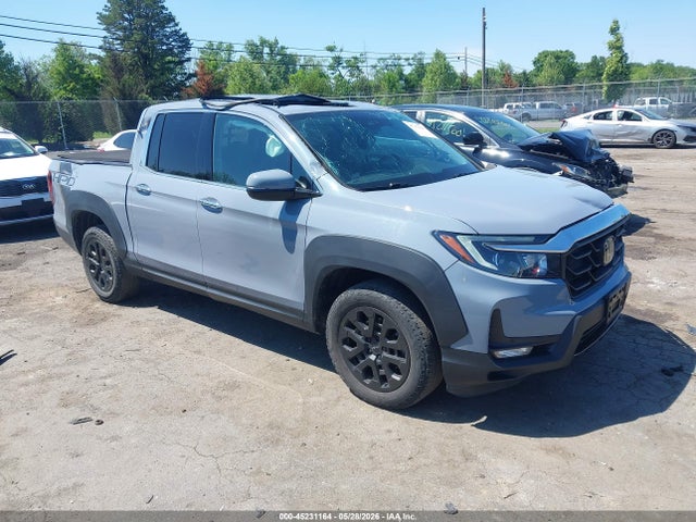 Salvage Honda Ridgeline Image