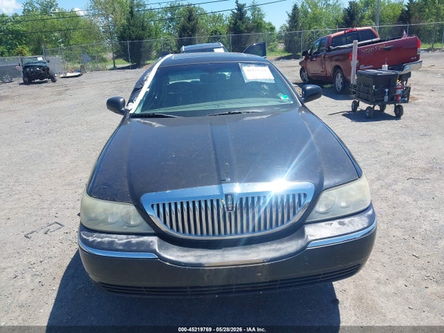 Lincoln Towncar Ultimate