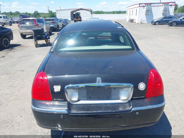 Lincoln Towncar Ultimate