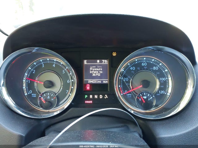 Chrysler Town & Country Touring
