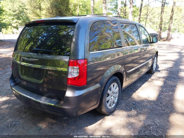 Chrysler Town & Country Touring