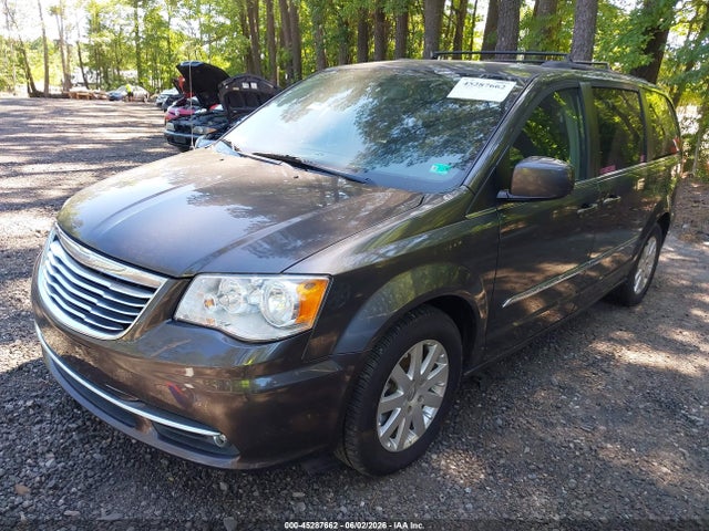 Chrysler Town & Country Touring