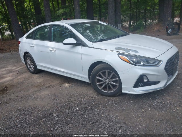 Salvage Hyundai SONATA Image