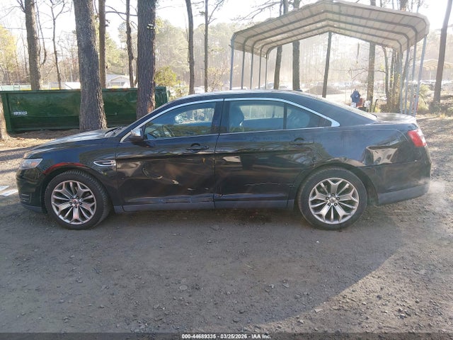 Ford Taurus Limited