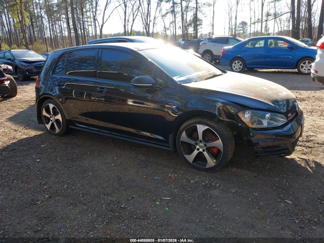 Salvage Volkswagen Golf Image