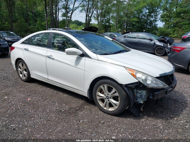 Salvage Hyundai SONATA Image