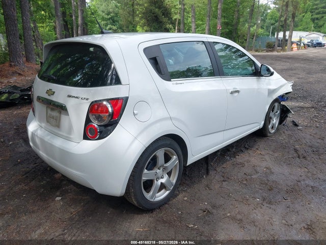 Chevrolet Sonic 2lz