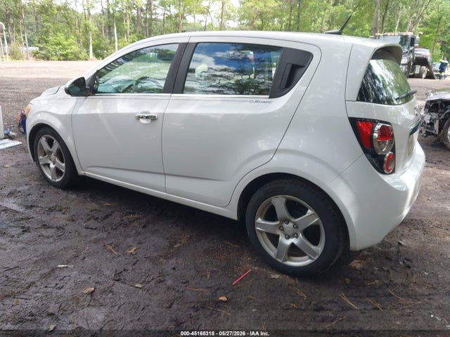 Chevrolet Sonic 2lz