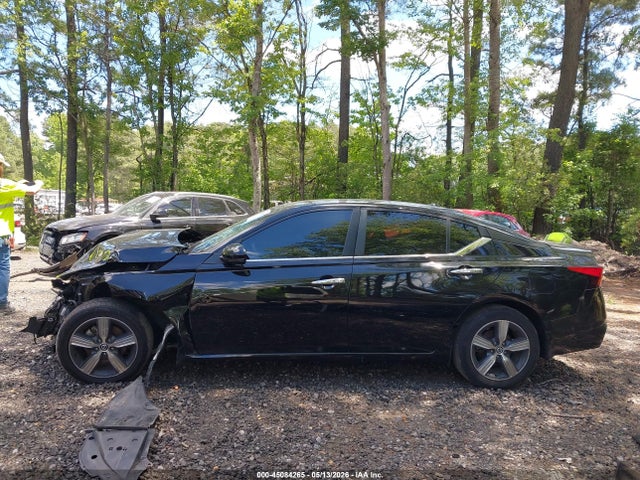 Nissan Altima Sv Intelligent Awd