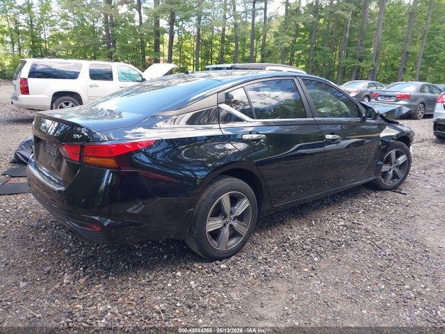 Nissan Altima Sv Intelligent Awd