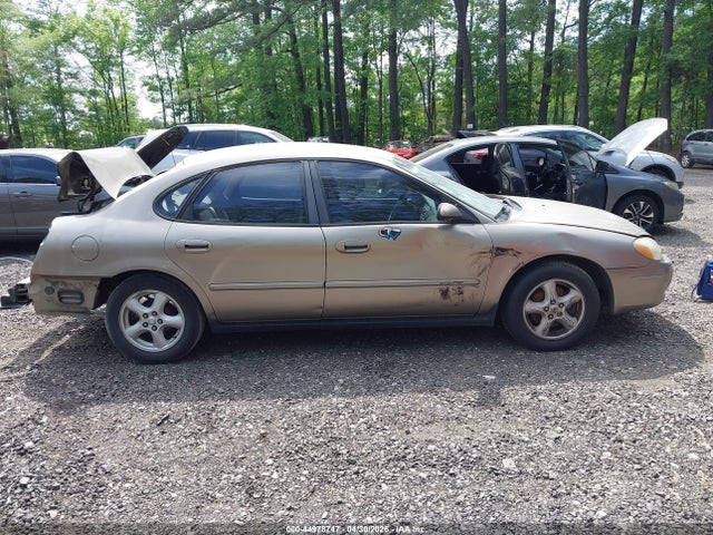 Ford Taurus Ses