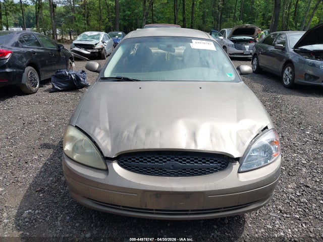 Ford Taurus Ses