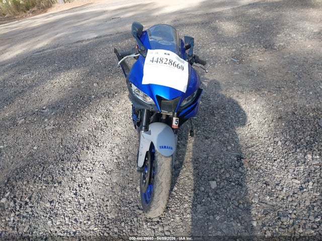 Yamaha Yzfr3 A