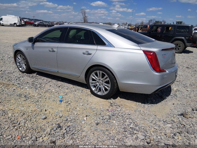 Cadillac XTS Luxury