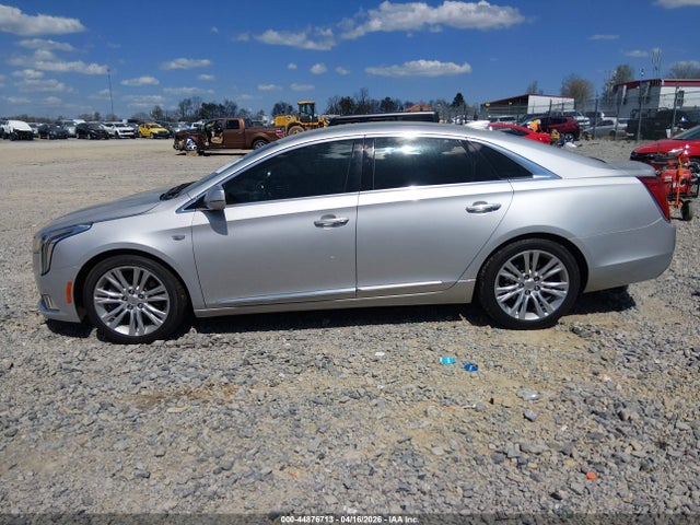Cadillac XTS Luxury