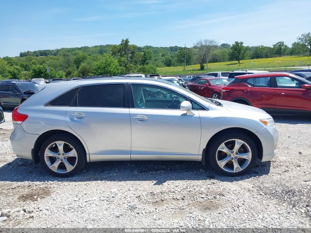 Toyota Venza Base V6