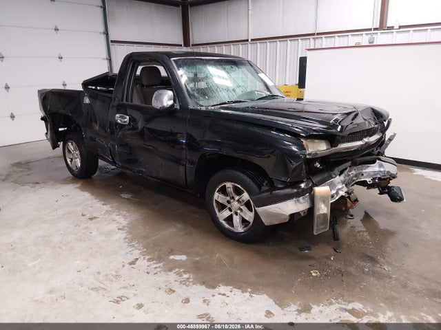 Salvage Chevrolet Silverado 1500 Image