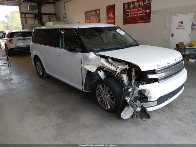 Salvage Ford Flex Image