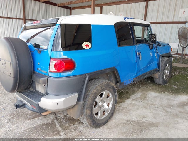 Toyota FJ Cruiser