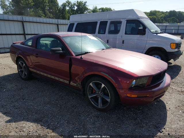 Salvage Ford Mustang Image