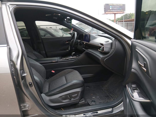 Toyota Crown Xle