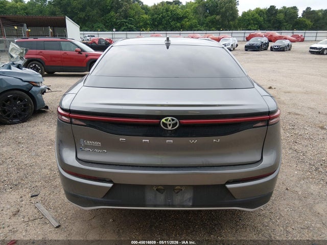 Toyota Crown Xle