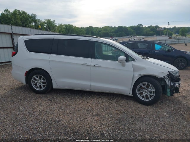 Chrysler Pacifica Touring L