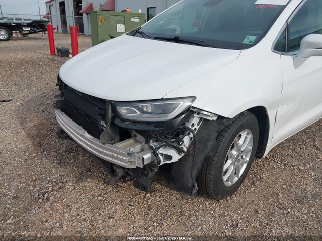 Chrysler Pacifica Touring L