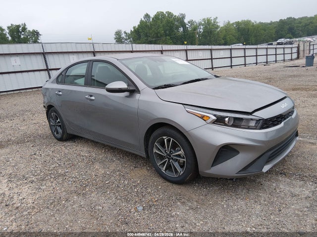 Salvage Kia Forte Image