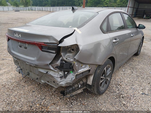 Kia Forte Lxs
