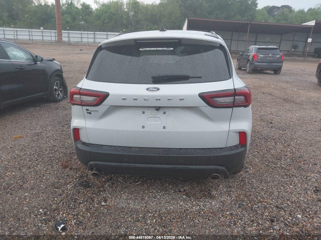Ford Escape St-line