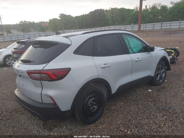 Ford Escape St-line
