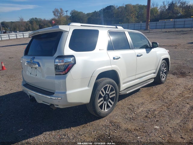 Toyota 4Runner Limited