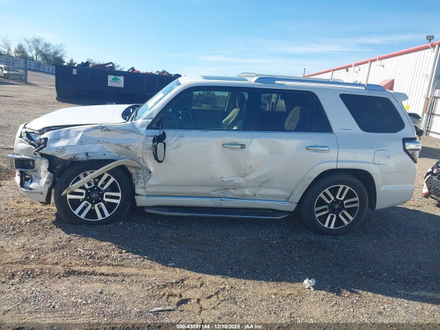 Toyota 4Runner Limited