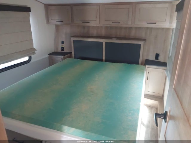 Keystone Arcadia 3370bh 5th Whl Travel Trailer