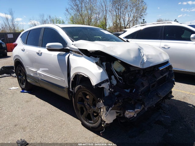 Salvage Honda CR-V Image