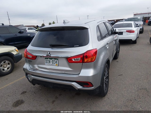 Mitsubishi Outlander 2.0 Es