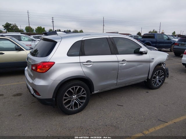 Mitsubishi Outlander 2.0 Es