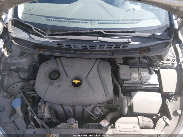 Hyundai ELANTRA Se