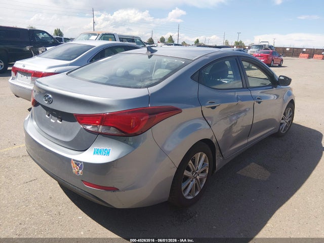Hyundai ELANTRA Se