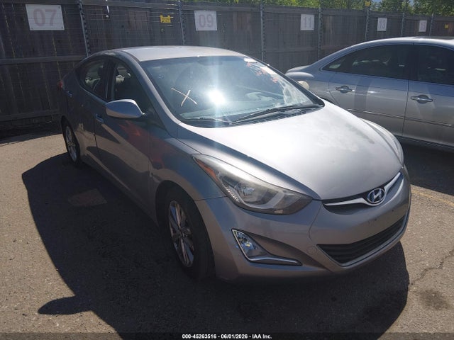 Salvage Hyundai ELANTRA Image