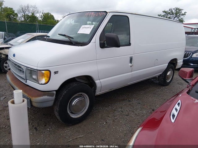 Ford E-250 Standard