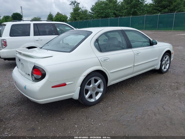 Nissan Maxima Se