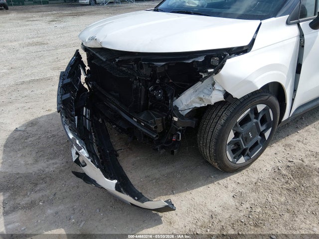 Kia Carnival Ex