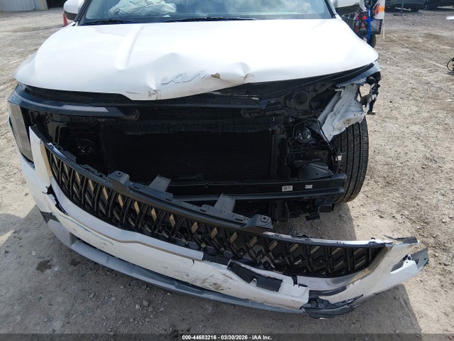 Kia Carnival Ex