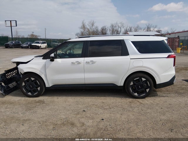 Kia Carnival Ex