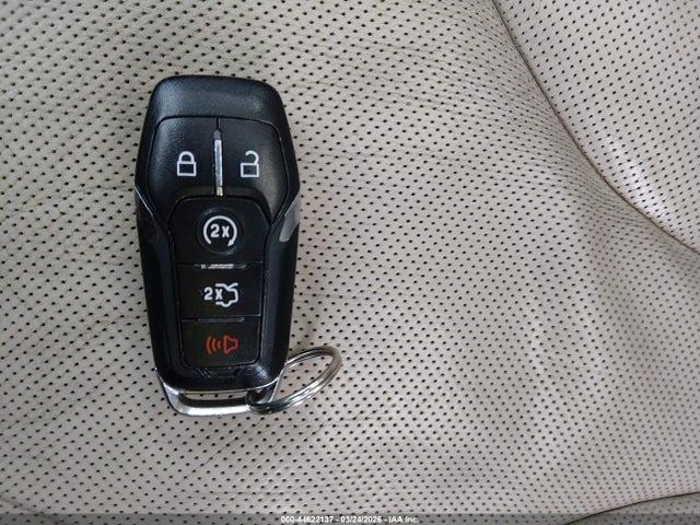 Lincoln MKX Reserve