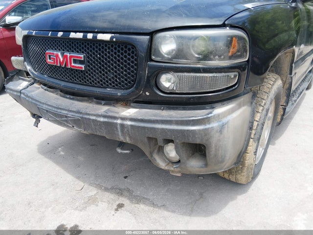 GMC Yukon Denali