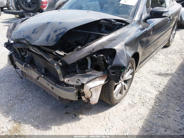 Volvo C70 T5