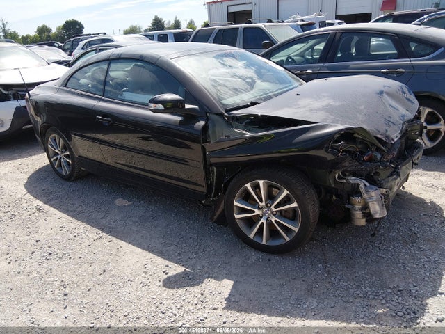 Salvage Volvo C70 Image